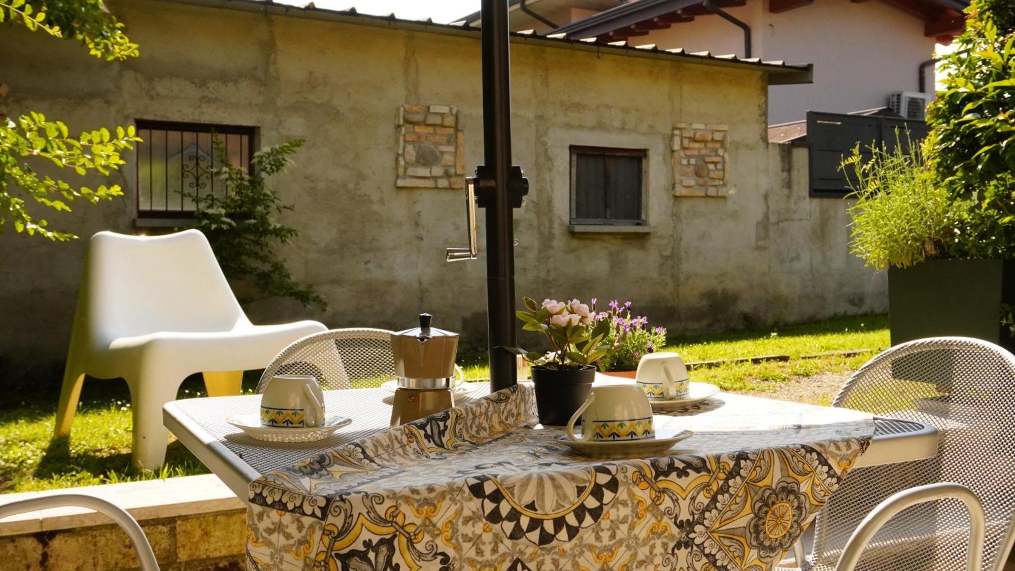Case Vacanza Le Vele Desenzano del Garda Kültér fotó